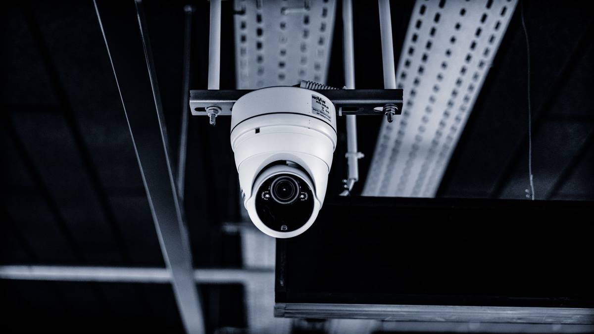 Monitoring CCTV — Uni-System